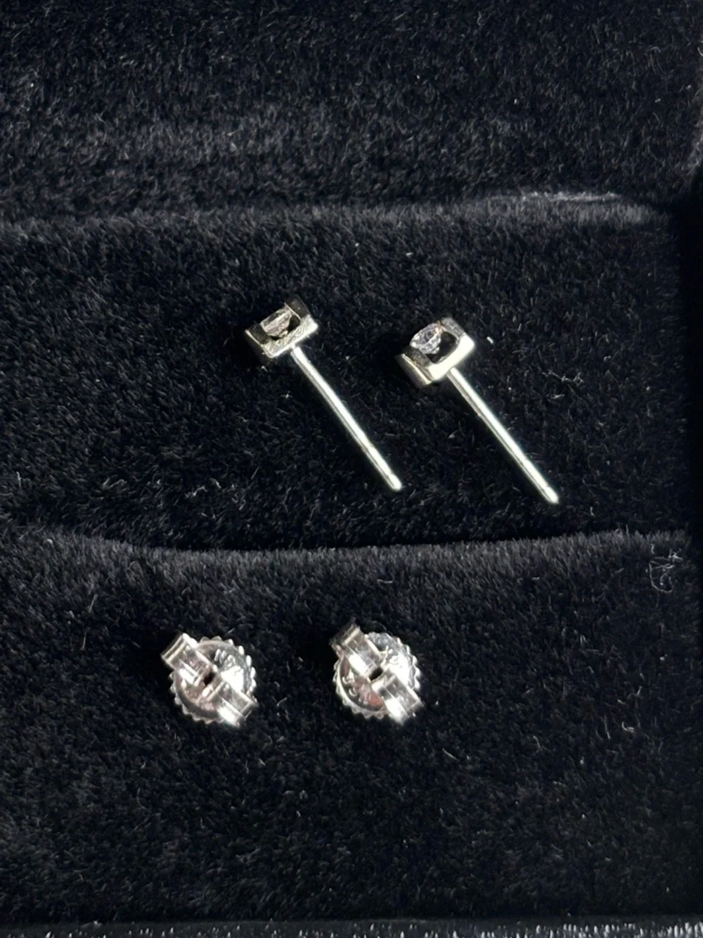 14k White Gold Diamond Stud Earrings - Picture 4 of 13